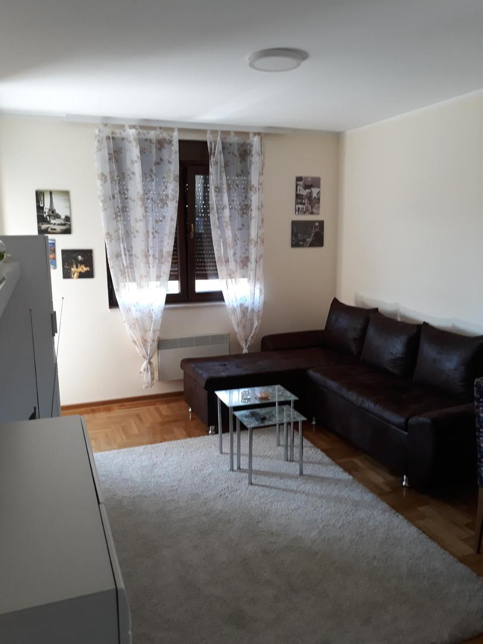Apartment 2018 I Wellness
